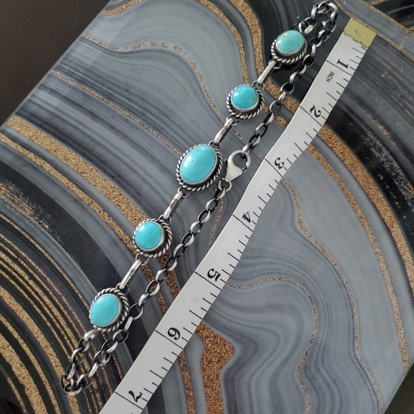 Turquoise Choker Necklace - Picture 6 of 11